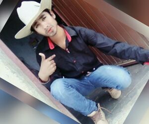 Ezze Armando D