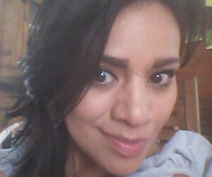 CLAUDIA MARTIN