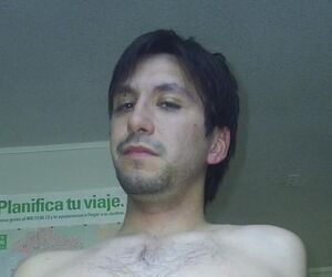 Jorguitoveloz@
