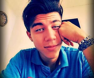 Carlos Briceñ